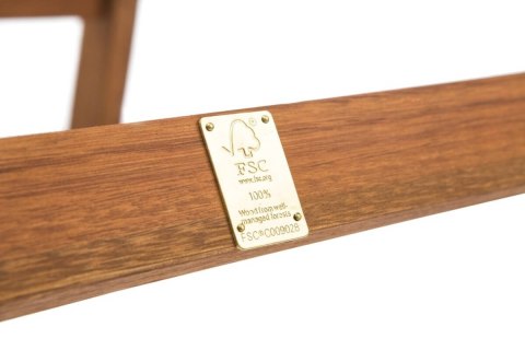 Zestaw mebli ogrodowych Bradford stół o średnicy 110cm + 4 krzesła Calgary + poduchy PREMIUM : Kolor poduch - wszystkie 3 grupy Zestaw mebli ogrodowych Bradford stół o średnicy 110cm + 4 krzesła Calgary + poduchy PREMIUM : Kolor poduch - wszystkie 3 grupy